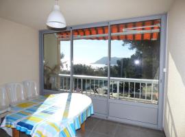 Vue mer, calme, face à la plage, hotel a Saint-Elme