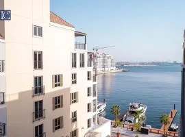 Luxury Escapes - Breathtaking 1BR with Sea View Port Lamer