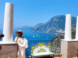 Villa Santa Chiara Positano Suites