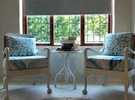 Charming Cottage in Prime Location