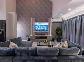 Chez Winnie , Comfort, Cozy and Styled