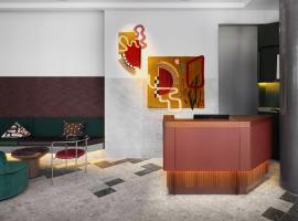 Kimpton Main Frankfurt by IHG, hotel com estacionamento em Frankfurt am Main