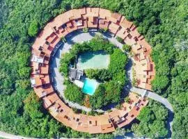 Pousada Mar dos Anjos - Café da manhã Incluso - Piscina-Sauna-Quadra e Parquinho Infantil