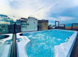 Lucien Hanoi Lakeside Hotel & Rooftop、ハノイのホテル