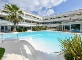 Lastmile apt with terrace&pool near lake&sirmione