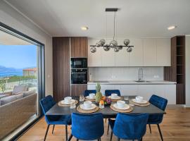 Tinas Place - Sea-View, Pool & Barbecue, hotel di Slatine