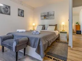 Apartment Mar