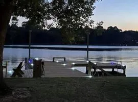 Lakeside Cove Retreat on Lake Conroe - Private Waterfront