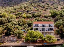 Discover Lastovo premium accommodation, Hotel in Skrivena Luka