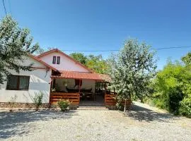 Casa Militaru