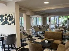 HOTEL Krokodili