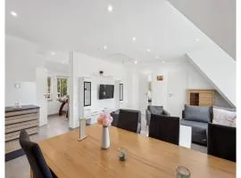 Moderne Ferienwohnung mit Terrasse