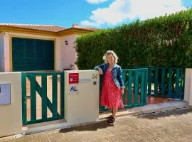 Casa das Ondas by AnaLodges