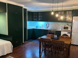 Studio by Casa da Quinta, hotel con campo de golf en Funchal