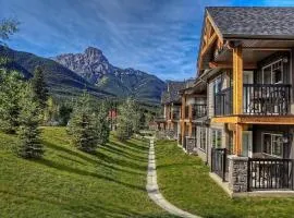 Peaceful 2BR Canmore Banff Available, Free WiFi & Parking