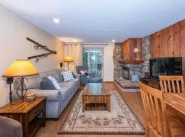 Beaver Village 1712 - Nicely Updated, 2 Queens Plus 2 Twins, Pool, Hot Tubs, Sauna