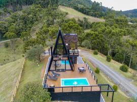 Chalé Encantos do Frade, hotel v destinaci Bom Retiro