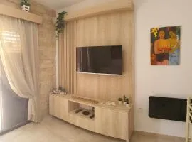 Lovely ground floor apartment with BBQ