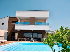 Villa Estate, hotel com spa em Novalja