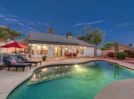 Soak In Private Heated Pool In Stylish Open Plan H