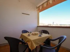 Lovely Apartment In Suni With Wifi