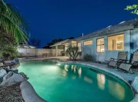 Fantastic 5 Bedroom Home On Golf Free Heated Pool