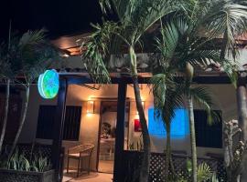 Casa Turquesa, hotel Los Roquesben