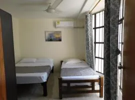 Apto con aire acondicionado cerca a la Universidad del Mag y Terminal