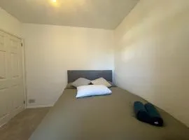 UB9 Denham Serviced Accommodation