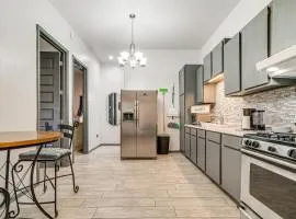 Near Casino & Shops: Cozy Apt in West El Paso!