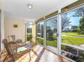 Margarets Place - Character Filled Cottage In Heart Of Gloucester