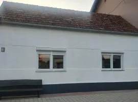 Apartments with parking space Otok, Slavonija - 24625