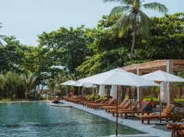 Charm Hon Rom Villas Resort