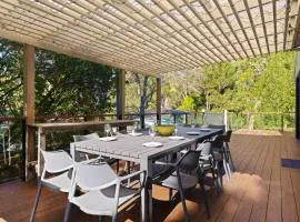 Greenfields Beach House & Studio