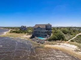 Soundfront Pool Elevator Hot Tub Sandy Beach