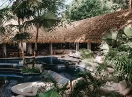 Esh Hotel