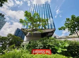 The Standard, Singapore