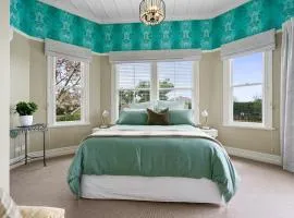 Milton Luxury Villa