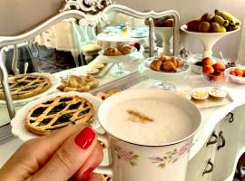 Villa La Dogana B&B di Charme - Historic Villa with a beautiful garden - private parking