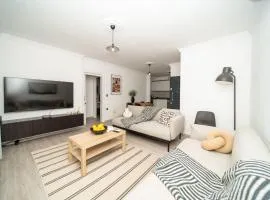 Bodrum Center 2 Bedroom Calm Modern Upstairs Flat - Yeni Dünya Bodrum