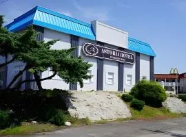 Astoria Hotel West