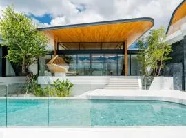 Zavaya Villa