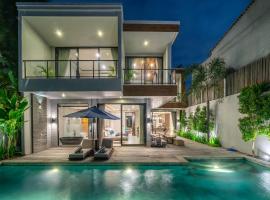 Chiama Sun - Berawa Best-Kept Secret - Luxury 4BR Villa with Pool, BBQ - Fast Wi-Fi, hotel v destinaci Dalung