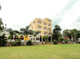 Manas Resort by Rudrakshi, acomoda&ccedil;&atilde;o com cozinha em Udaipur