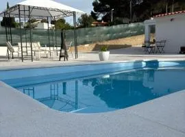 Chalet con piscina dogfriendly