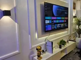 Glitz Apartment