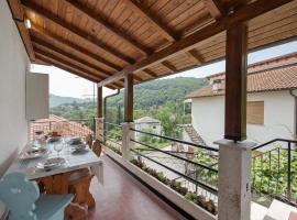 Villino Chiara, hotel in Pannesi