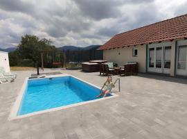 Todorović SPA & bazen, hotel u gradu Velereč