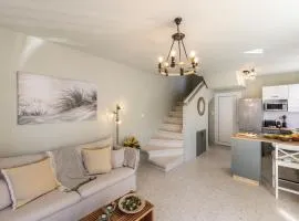 Laranca Oneiro Seaside Villa