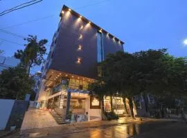 Hotel Grand Continent Premiere, Banjara Hills, Hyderabad
